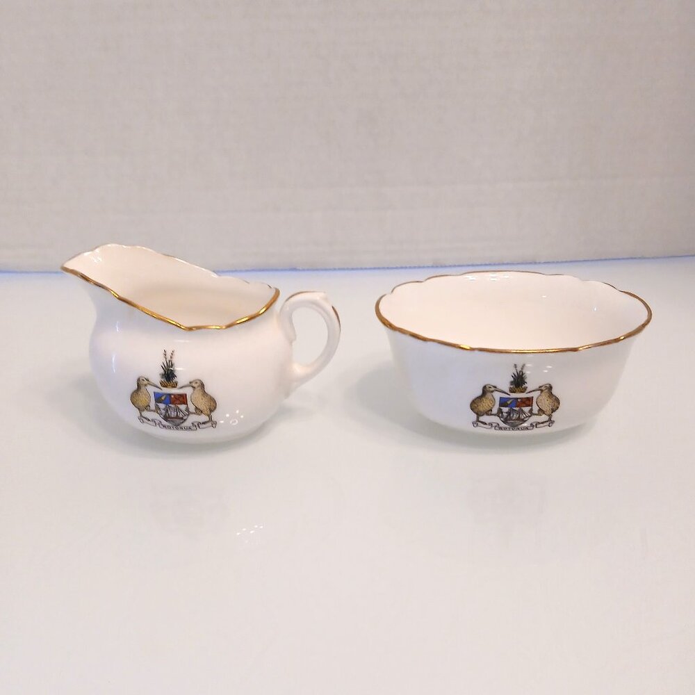 Vintage Royal Doulton Cream And Sugar Set Rotorua Birds With Ship Crest